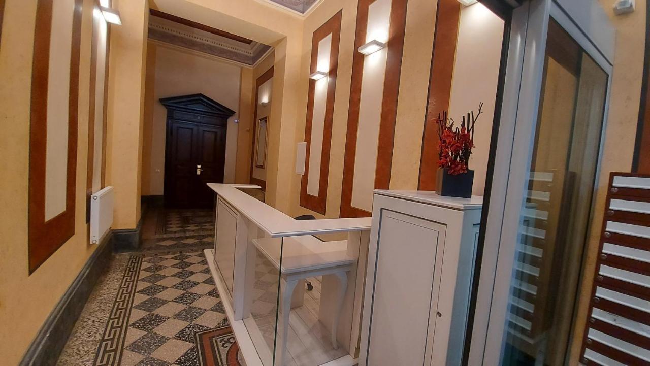 Quiet Apartment In Prague Center Buitenkant foto