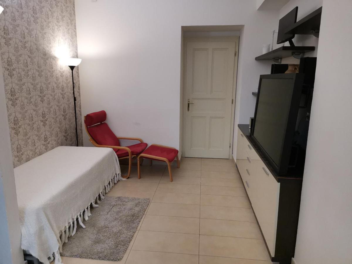 Quiet Apartment In Prague Center Buitenkant foto